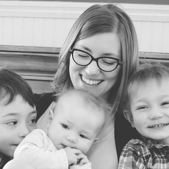 Meet your Posher, Deanna - Picture 1 of 1